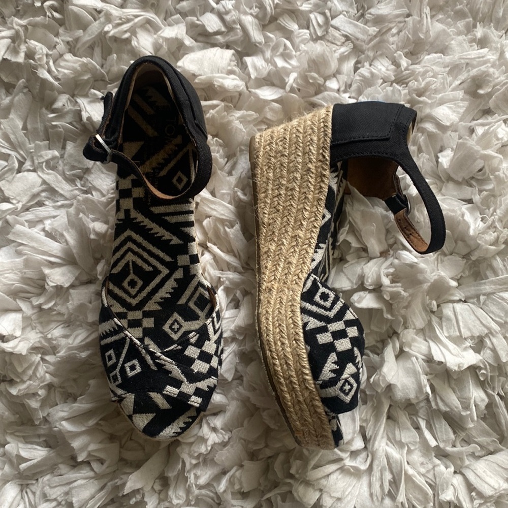 TOMS Tribal Aztec Print Espadrille Wedge Platform Sandal 6.5